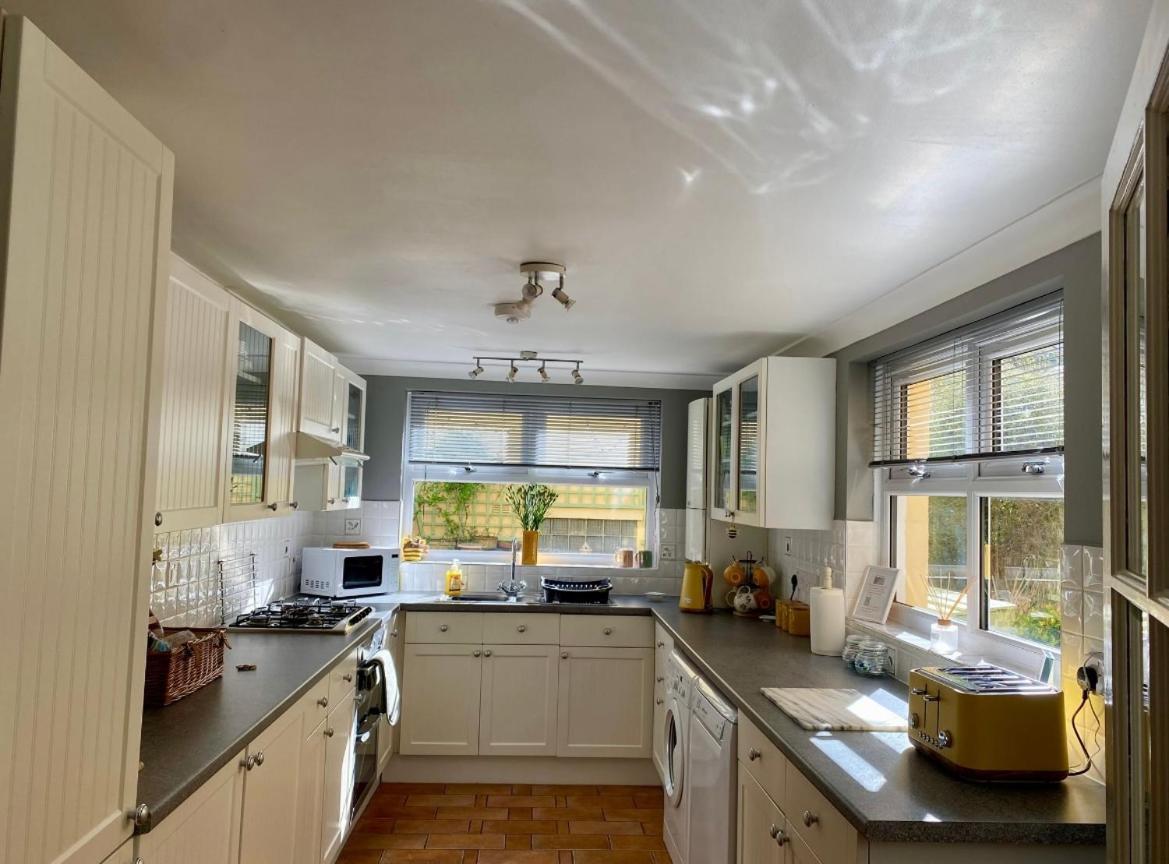 Honey Cottage Тенби Экстерьер фото